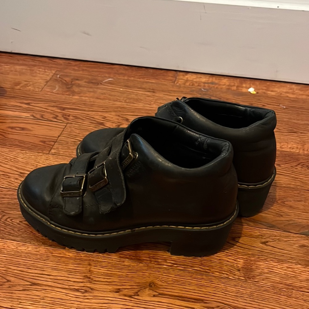 Black Dr Martens booties